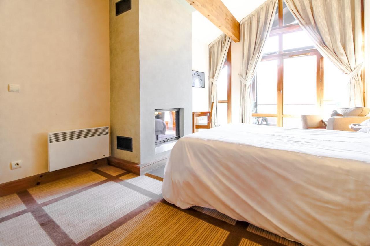 Exceptional 3 Bed Penthouse With Fireplace And Stunning Views Флен Экстерьер фото