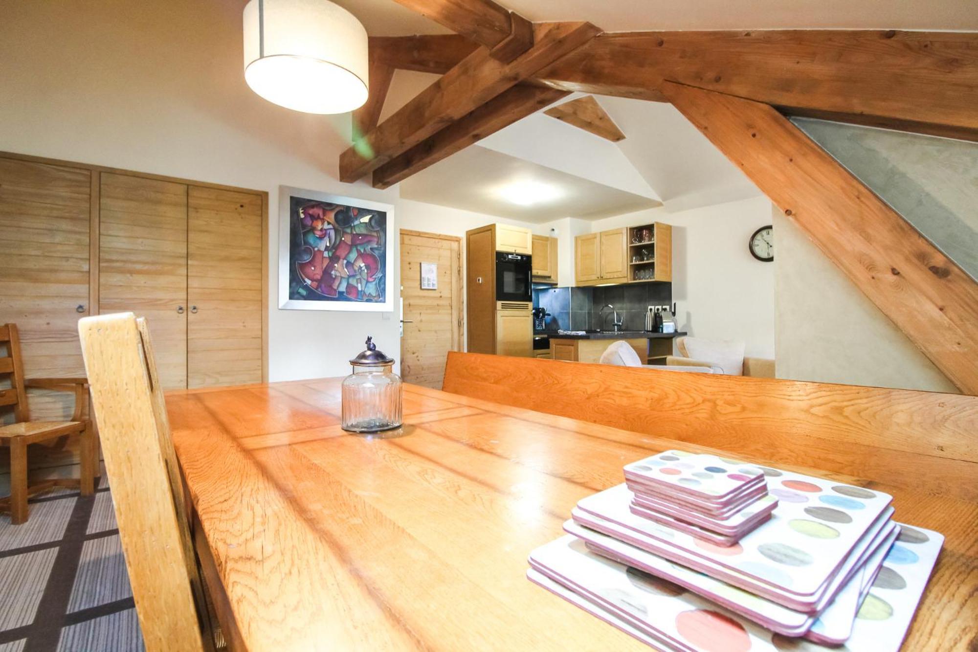 Exceptional 3 Bed Penthouse With Fireplace And Stunning Views Флен Экстерьер фото