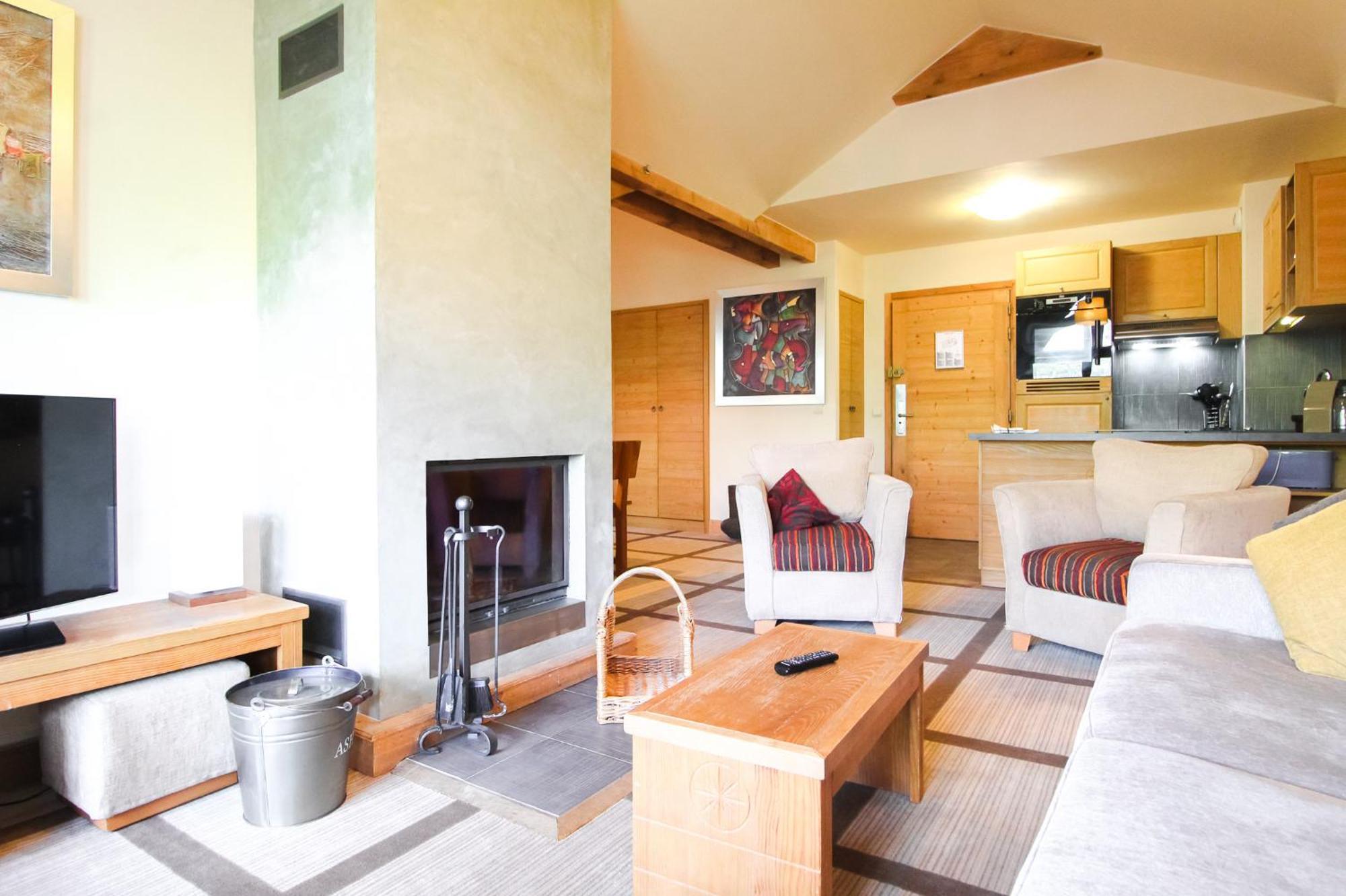 Exceptional 3 Bed Penthouse With Fireplace And Stunning Views Флен Экстерьер фото
