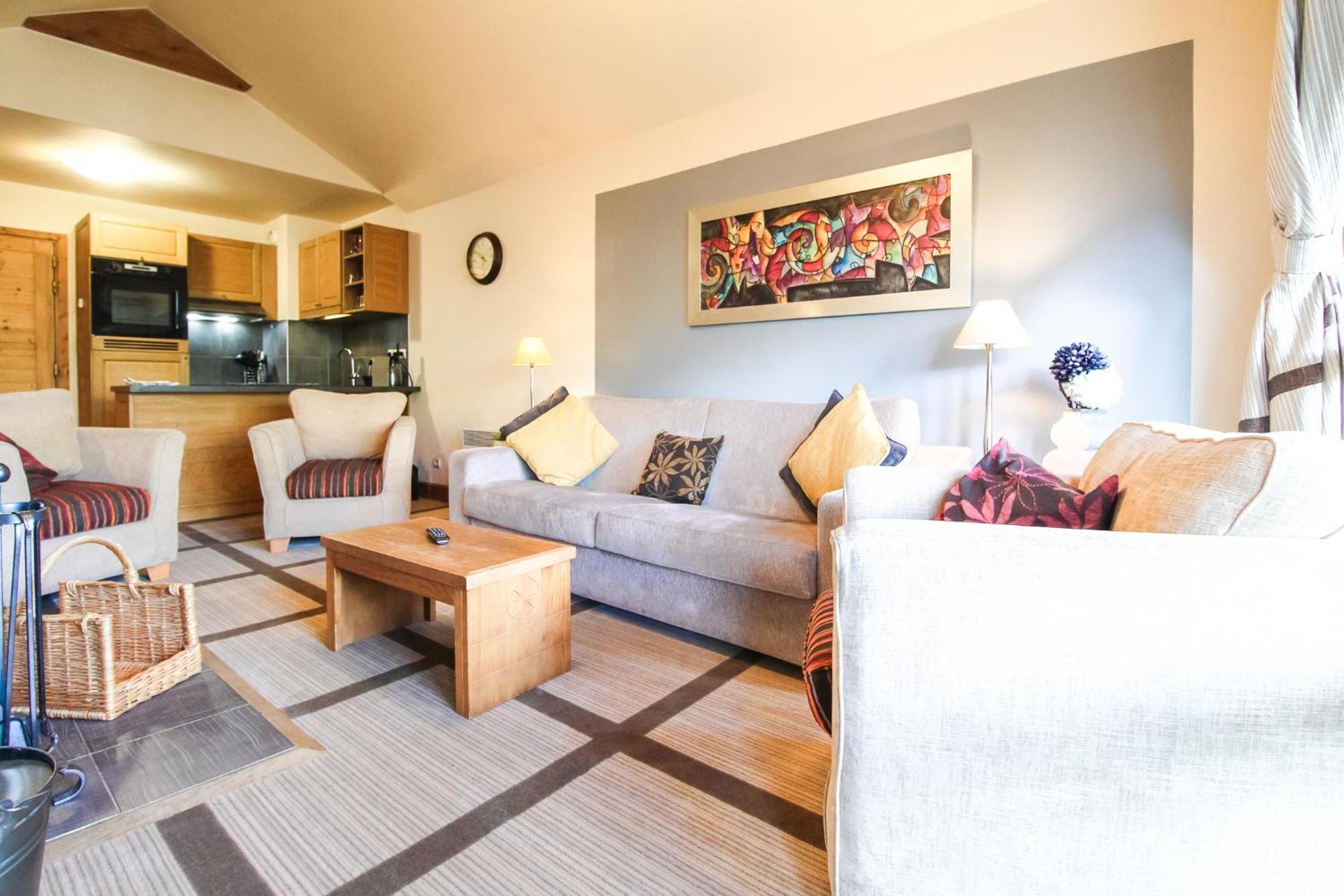 Exceptional 3 Bed Penthouse With Fireplace And Stunning Views Флен Экстерьер фото